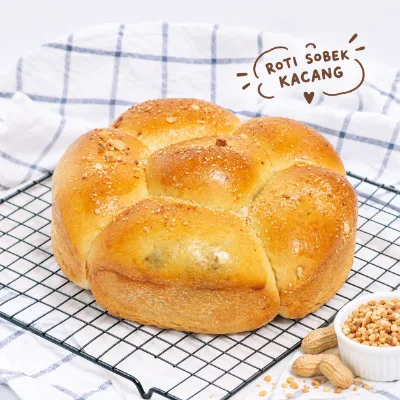 Roti Sobek Kacang Coklat